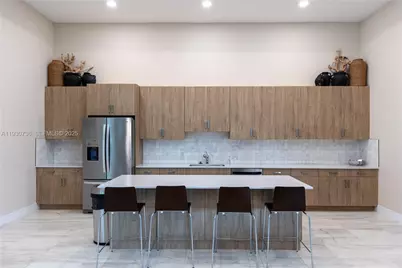 [Address not provided], Pembroke Pines, FL 33027 - Photo 29