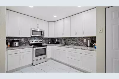 19458 NW 28th Pl #19458, Miami Gardens, FL 33056 - Photo 9