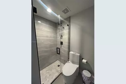 7180 SW 11th St, Pembroke Pines, FL 33023 - Photo 17