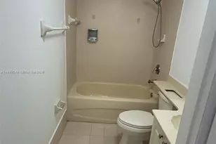 7241 NW 174th Terrace, Hialeah, FL 33015 - Photo 7