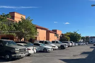 6395 W 27th Ct, Hialeah, FL 33016 - Photo 37