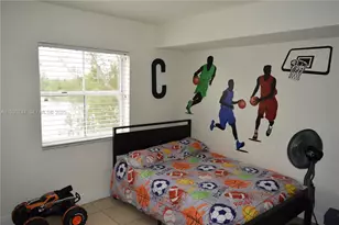 8240 SW 210th St, Cutler Bay, FL 33189 - Photo 7