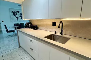 300 Bayview Dr, Sunny Isles Beach, FL 33160 - Photo 5