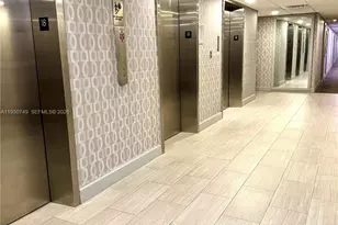 300 Bayview Dr, Sunny Isles Beach, FL 33160 - Photo 21