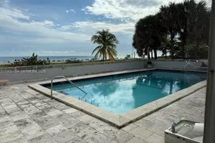 465 Ocean Dr, Miami Beach, FL 33139 - Photo 31