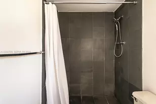 4001 S Ocean Dr, Hollywood, FL 33019 - Photo 19