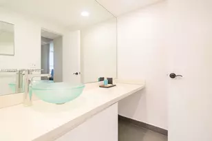 4001 S Ocean Dr, Hollywood, FL 33019 - Photo 15