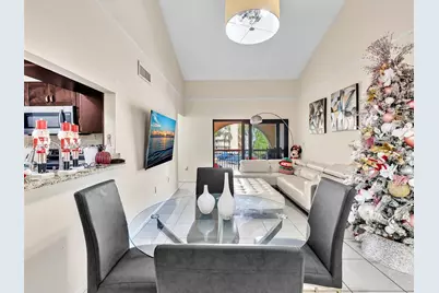 10241 NW 9th St Cir #204-5, Miami, FL 33172 - Photo 11