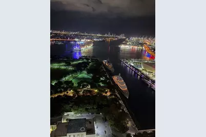 900 Biscayne Blvd #3704, Miami, FL 33132 - Photo 19