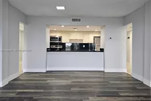 6930 Miami Gardens Dr, Hialeah, FL 33015 - Photo 9