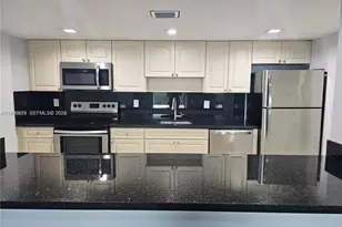 6930 Miami Gardens Dr, Hialeah, FL 33015 - Photo 3