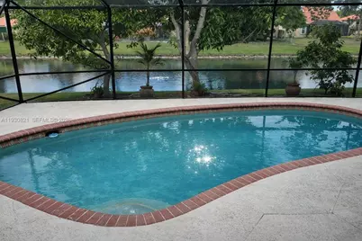 8091 Nadmar Ave, Boca Raton, FL 33434 - Photo 3