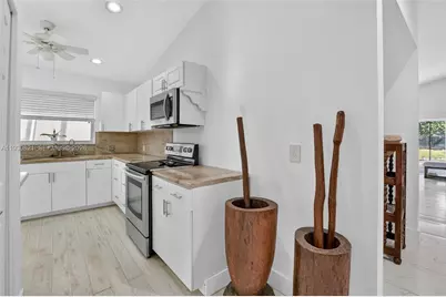 8091 Nadmar Ave, Boca Raton, FL 33434 - Photo 9