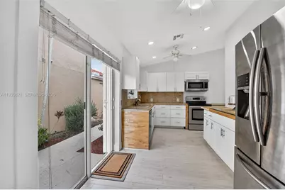 8091 Nadmar Ave, Boca Raton, FL 33434 - Photo 7