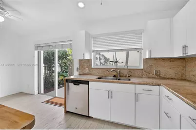 8091 Nadmar Ave, Boca Raton, FL 33434 - Photo 15