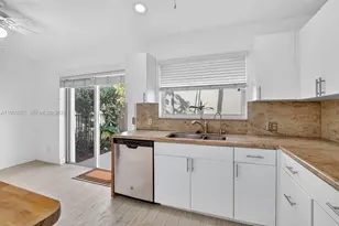 8091 Nadmar Ave, Boca Raton, FL 33434 - Photo 15