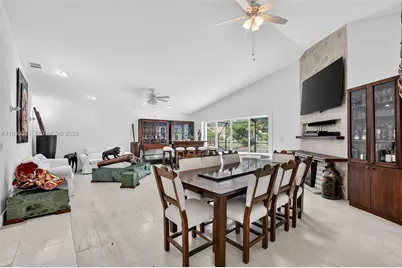 8091 Nadmar Ave, Boca Raton, FL 33434 - Photo 7