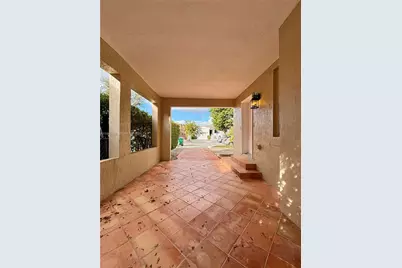 1654 SW 14th Ter #1, Miami, FL 33145 - Photo 19