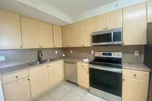 22921 SW 88th Pl, Cutler Bay, FL 33190 - Photo 3