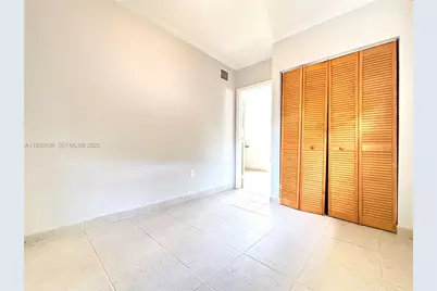 1654 SW 14th Ter #2, Miami, FL 33145 - Photo 13