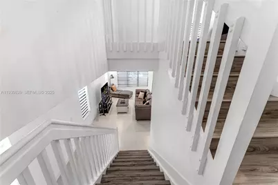 9881 W 34th Ave, Hialeah, FL 33018 - Photo 9