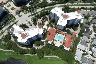 20000 E Country Club Dr, Aventura, FL 33180 - Photo 37