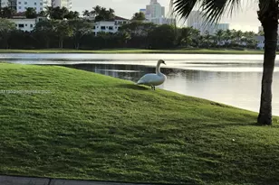 20000 E Country Club Dr, Aventura, FL 33180 - Photo 41