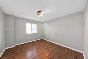 1614 SE 31st Ct, Homestead, FL 33035 - Photo 9