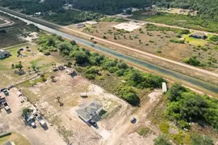 7969 13th Terrace, Labelle, FL 33935 - Photo 1