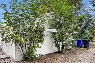 1269 SW 25th Ave, Fort Lauderdale, FL 33312 - Photo 15