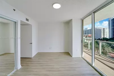 5900 Collins Ave #904, Miami Beach, FL 33140 - Photo 11