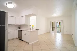 11730 SW 2nd St, Pembroke Pines, FL 33025 - Photo 13
