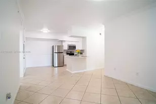 11730 SW 2nd St, Pembroke Pines, FL 33025 - Photo 7