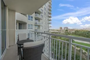 19501 W Country Club Dr, Aventura, FL 33180 - Photo 33
