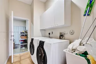 15651 NW 14th Ct, Pembroke Pines, FL 33028 - Photo 27