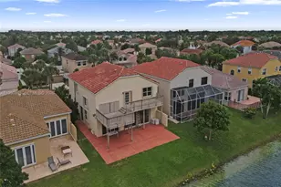 15651 NW 14th Ct, Pembroke Pines, FL 33028 - Photo 5