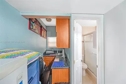 618 W 32nd St, Hialeah, FL 33012 - Photo 29