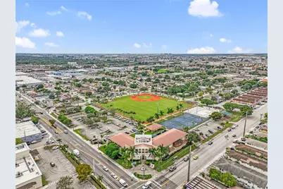 618 W 32nd St, Hialeah, FL 33012 - Photo 37