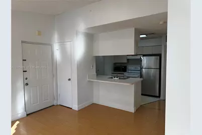 17500 NW 67th Pl #P-4, Hialeah, FL 33015 - Photo 3