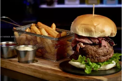 5650 Stirling Rd, Hollywood, FL 33021 - Photo 9