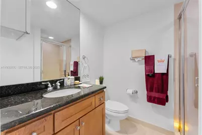 5600 Collins Ave #17W, Miami Beach, FL 33140 - Photo 23