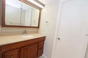 2841 NE 163rd St, North Miami Beach, FL 33160 - Photo 11