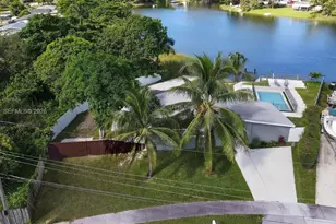 3621 SW 35th St, West Park, FL 33023 - Photo 3