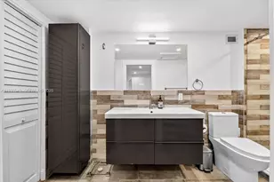 2301 Collins Ave, Miami Beach, FL 33139 - Photo 13