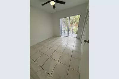 2760 W 76th St #203, Hialeah, FL 33016 - Photo 7