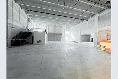 10941 NW 123rd St, Medley, FL 33178 - Photo 39