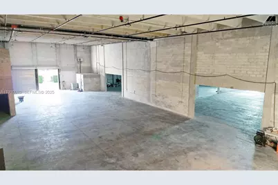 10941 NW 123rd St, Medley, FL 33178 - Photo 47