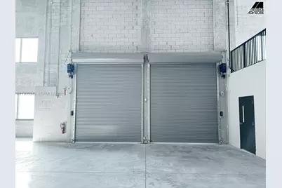 10941 NW 123rd St, Medley, FL 33178 - Photo 35