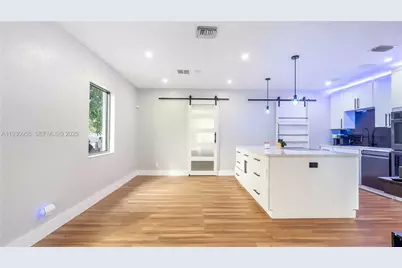 817 NW 17th St, Fort Lauderdale, FL 33311 - Photo 5