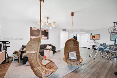 3900 N Hills Dr #303, Hollywood, FL 33021 - Photo 31